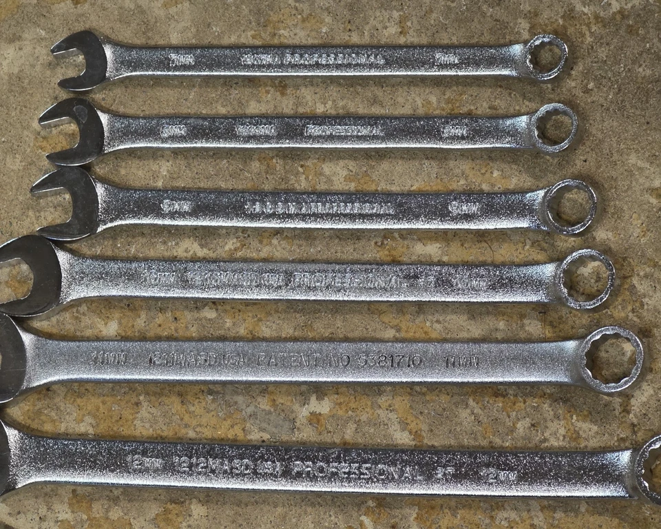 Juego de llaves Proto Professional métricas 25 piezas 7-30 32 12pt acabado satinado antideslizante Foto 2 de 4