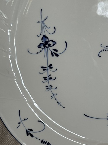 Villeroy & Boch Vieux Luxembourg Salad Plate 8 Inches - Picture 4 of 6