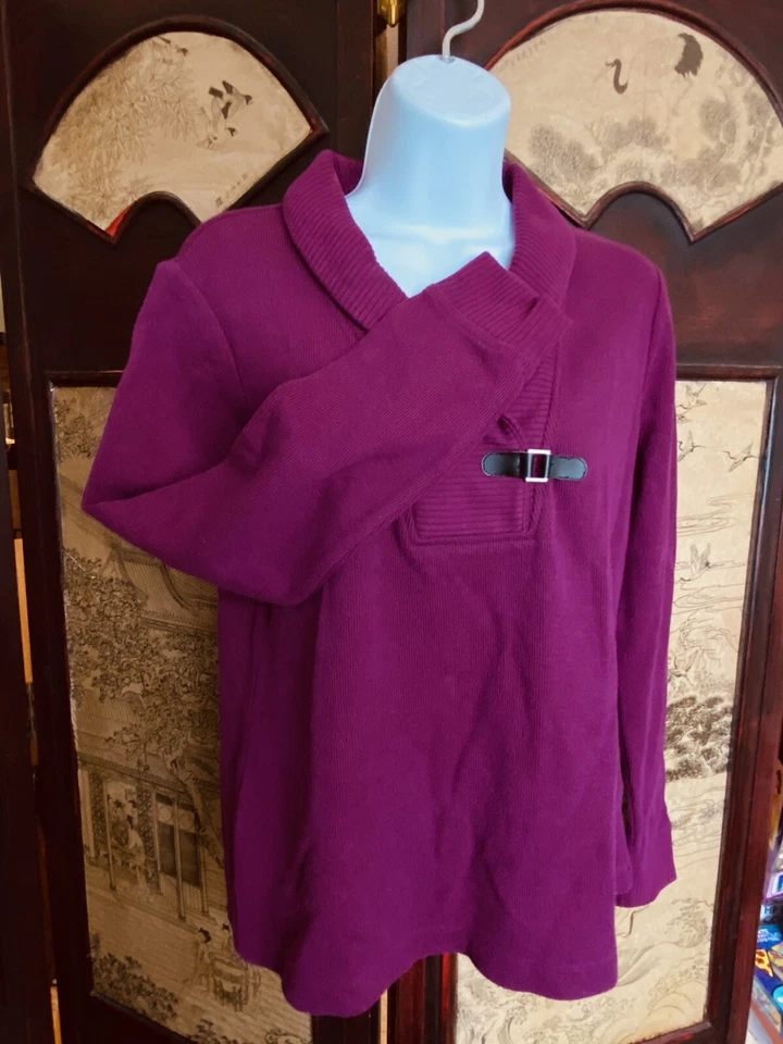 2 Studio Works Petite Medium Women Sweater Shirt Long Sleeve Pullover buckle - Image 4 of 4