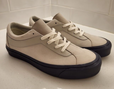 Vans vault Weatherproof snow/rain Standard Waterproof Boot in Black | Vans main image 2