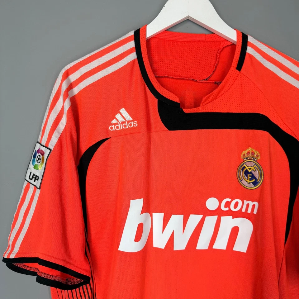 CAMISETA DE FUTBOL VISITANTE REAL MADRID 2007 2008 CAMISETA #1 CASILLAS TALLA XL Foto 4 de 4