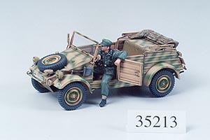 TAMIYA 1/35 GERMAN KUBELWAGEN TYPE 82 (PLASTIC KIT) 35213