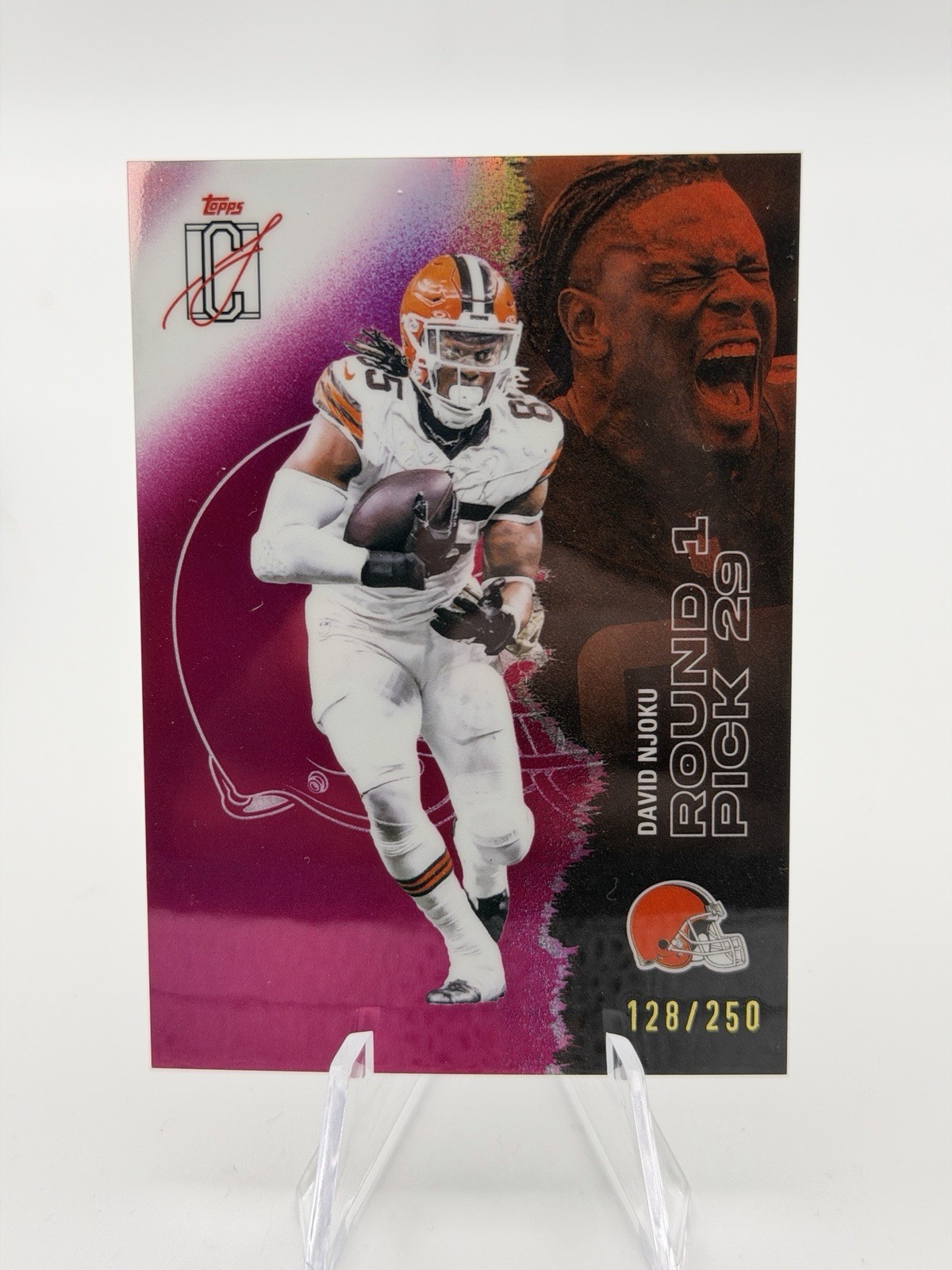 2025 Topps Signature Class - Chrome David Njoku #71 Magenta Refractor /250