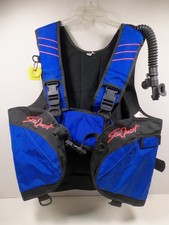 SeaQuest Size M/L Scuba Diving Inflatable BCD 30lb Buoyancy Vest A28 2823 228F