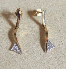 Ohrhänger 333 Gold Gelbgold 2 kleine Diamant...
