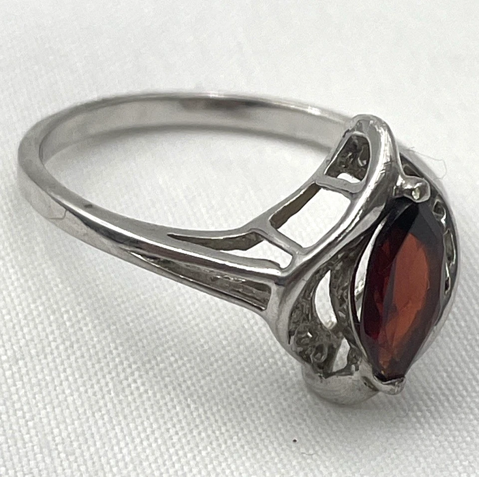 RJ 925 Sterling Marquis Garnet Ring Size 9 - Image 2 of 4