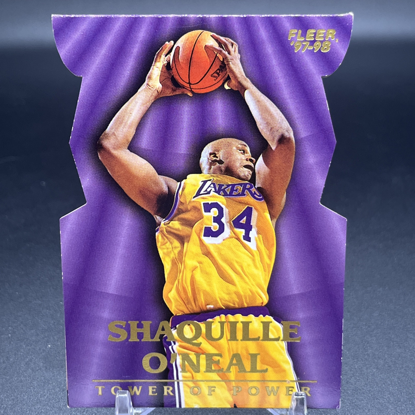 Shaquille O'Neal 1997 Fleer #8-TP Tower of Power Price Guide