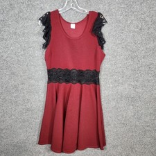 Cloudless Womens Mini Dress Large Burgundy Black Lace Trim Waist & Sleeve