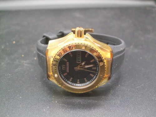 Orologio al quarzo Technomarine, orologio da polso, funziona benissimo, con batteria nuova - Foto 8 di 8