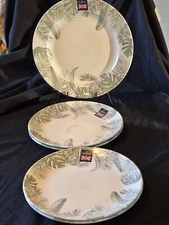 Queen's Churchill Eden 4- Dinner Plate  Green Leaves ENGLAND NEW