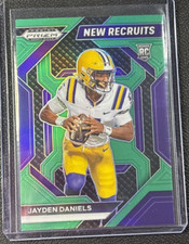 Jayden Daniels 2024 Panini Prizm Draft Picks New Recruits Green Prizm #NR-JDS