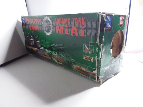 NEWRAY 1/32 CHAR ABRAMS TANK M1A1 PLASTIQUE A PILES BON ETAT EN BOITE A6 - Imagen 11 de 11