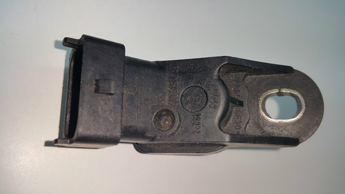 BMW 3 5 X5 Serie E46 E39 E53 Bosch Kraftstoff Drucksensor 0261230046