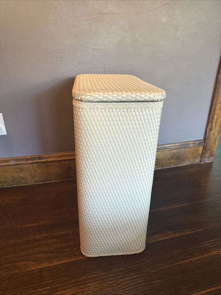 MCM Redmon Wicker Woven Laundry Clothes Hamper Basket With Lid 24” Cream - Image 4 of 4