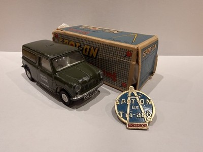Spot On Triang Toys Boxed No. 210 Morris Mini Van Post Office Telephones 