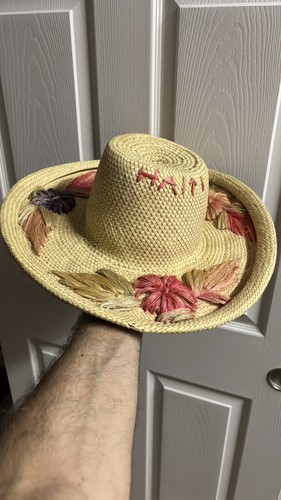 Handwoven Multicolor Pink HYBISCUS FLOWERS Haiti BUCKET Straw Hat (c. 1975)