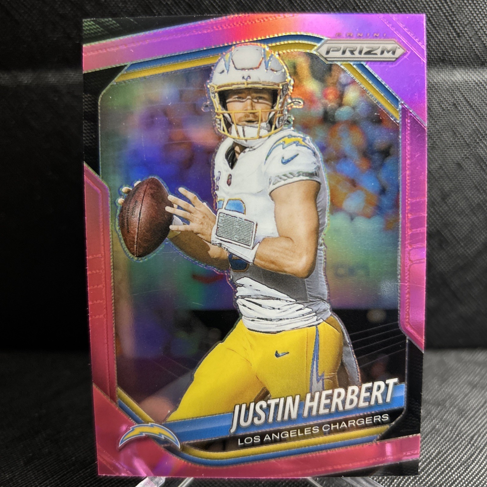 Justin Herbert 2025 Panini Prizm #215 Los Angeles Chargers Pink Prizm