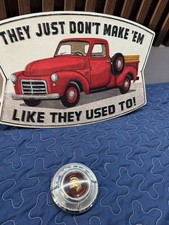 Nos Gm 1953 1954 Pontiac Chieftain Steering Wheel Horn Button Emblem Badge Nos Gm 1953 1954 Pontiac Chieftain Steering Wheel Horn Button Emblem Badge