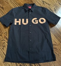 NWOT Hugo Boss Men s Ebor Logo Patch Shirt Black Short Sleeve Button Down-Small