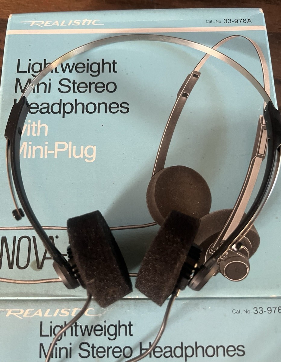 Vintage Headphones Realistic Audio Walkman Nova 45 Stereo Retro
