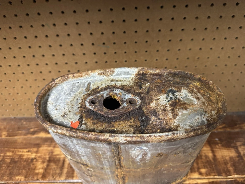 Honda EU7000is Generator OEM Exhaust - Image 2 of 4