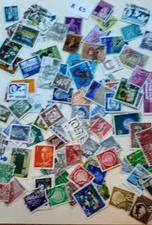 200 WORLDWIDE STAMPS-STOCK PHOTO ALL DIFFERENT...