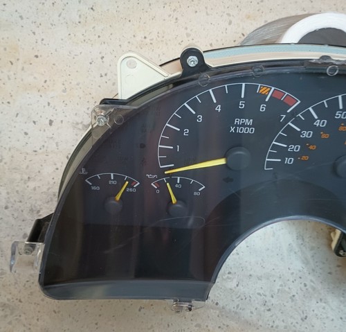 ***EXTRA*LOW*MILES***1993-1996 Pontiac FIREBIRD V6 5-Speed Instrument Cluster - Picture 3 of 12