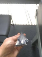 67 68 69 Plymouth Barracuda Dodge Dart Convertible inferior cromado moldura parabrisas Foto 3 de 4