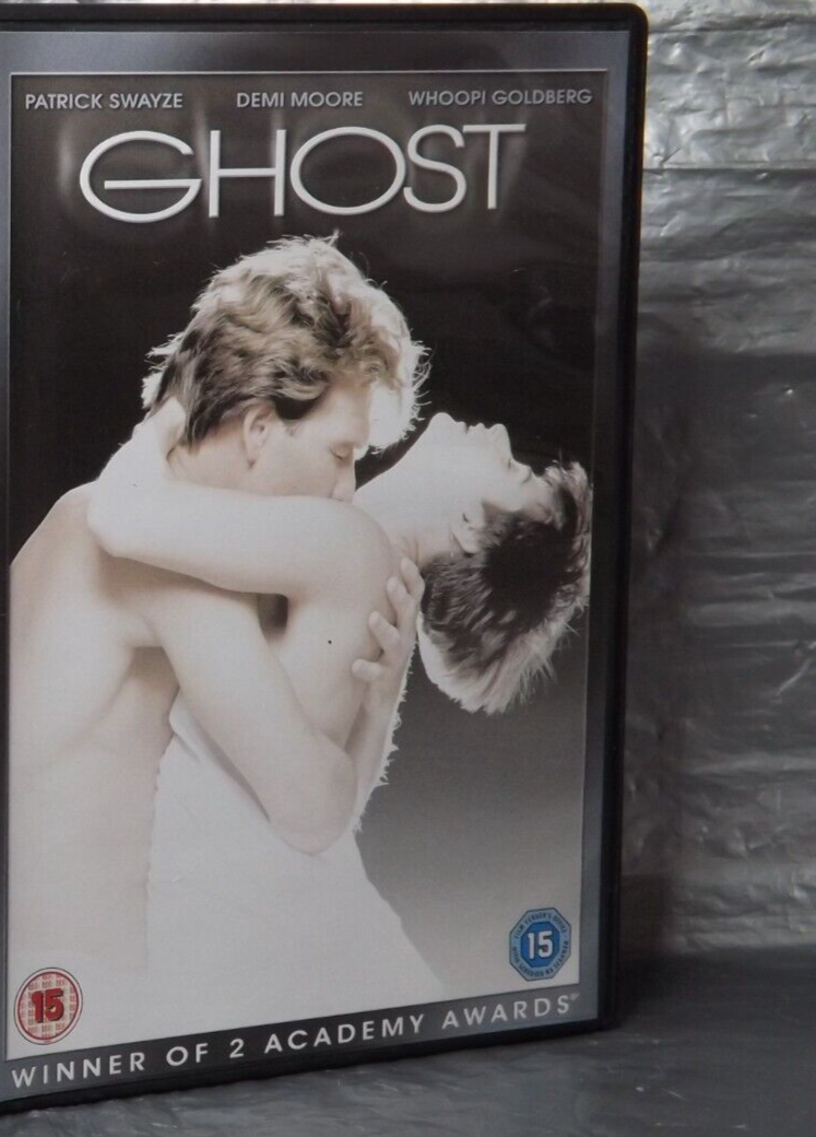 Ghost DVD 1990 Film Rated 15 Drama Fantasy Romance 122 Minutes Used