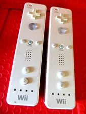 2 Nintendo Wii Genuine Remote Controller White OEM RVL-003 Looks New Works Great