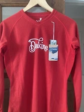 DAKINE BASE LAYER GIRLS SIZE M RED LONG SLEEVE VENTED TOP. ALL DAY WARMTH. 