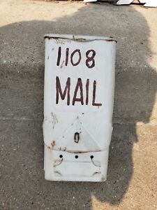 Vintage Retro Design White Metal Letter Post Mail Box Mailbox