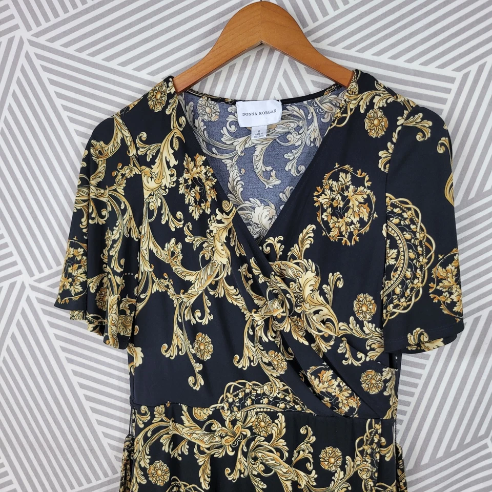 Vestido Donna Morgan Talla 6 Imitación Envolvente Elástico Noche Evento Royalcore Negro Dorado Foto 4 de 4