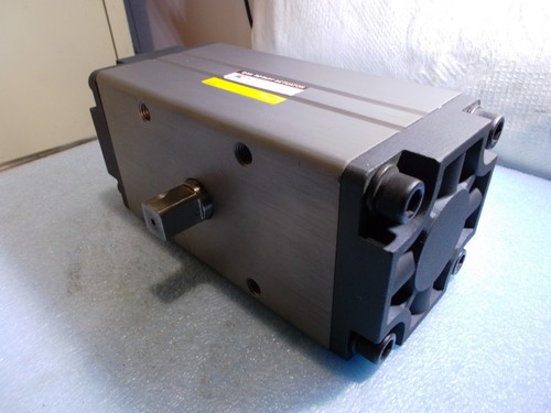 SMC CRA1BW100-100 PNEUMATIC AIR ROTARY ACTUATOR 100 degree DOUBLE SHAFT - Picture 2 of 10