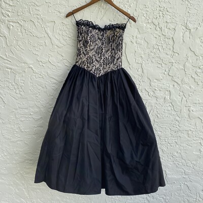 white christmas dresses Charmian Women 1950s Vintage Sleeveless A-Line Swing Floral Halter Cor
