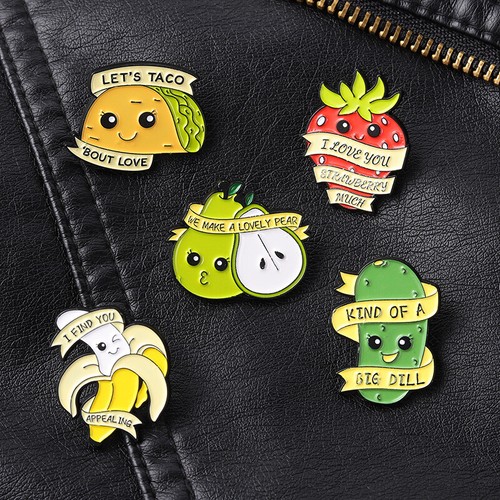 Colorful Brooch Animal Fruit Bag Halloween Snake Backpack Badge Lapel Pin AU New - Foto 4 di 56