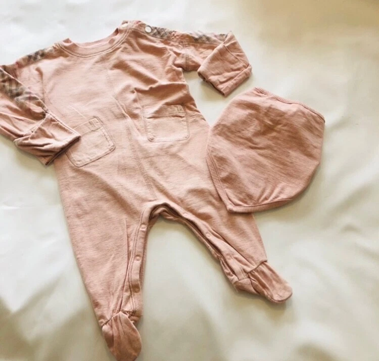 Burberry baby grow sale