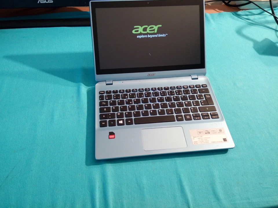 PC Acer Aspire- V5 de AMD-A4/ ssd de 256Go avec Windows 10/ & 11,6" - Photo 2/4