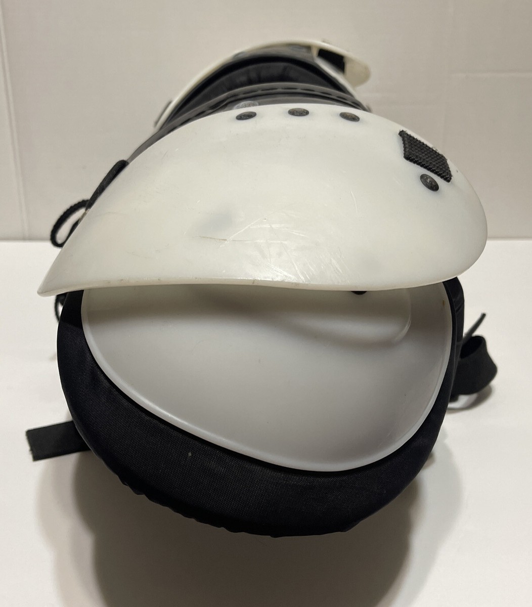 Riddell Warrior II W-130 ショルダーパッド Riddell Warrior ll W-130 Football Shoulder Pads Chest 32-34