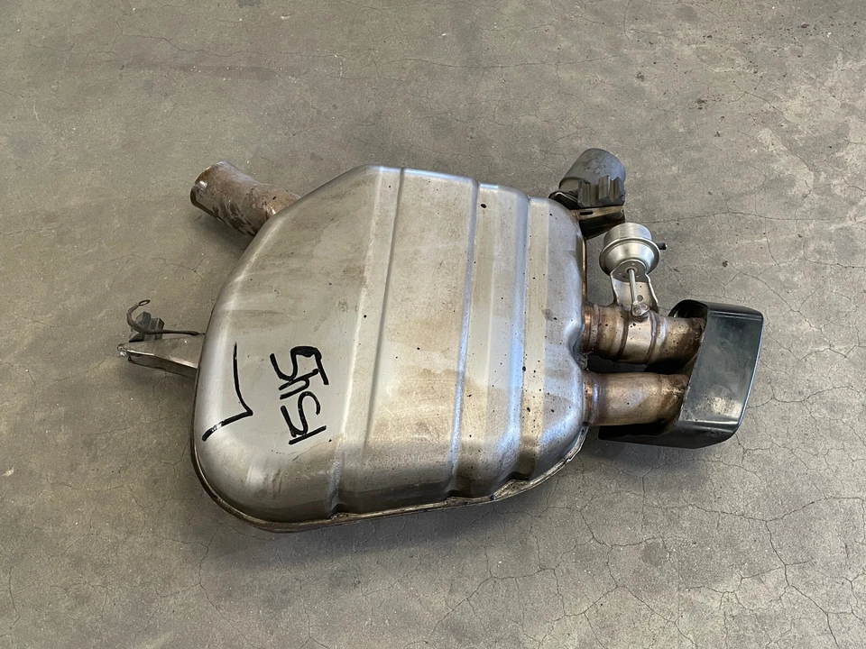 Tubo silenciador escape trasero izquierdo bmw 650i F06 13 14 15 16 4,4 L 1545 OEM Foto 4 de 4