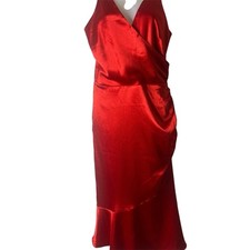 CHELSEA28 NWT Front Midi Dress In beatiful Red color Solid Sz Small