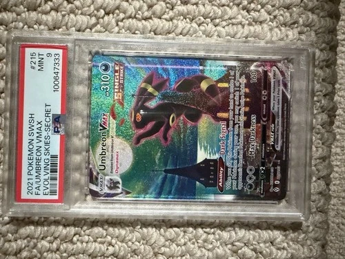 Pokémon Umbreon VMAX Evolving Skies 215/203 Holo Full Art Secret Rare PSA 9 2021