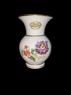 Jlmenau Graf von Henneberg Porzellan Bud Vase Handpainted By B Hauswald Germany