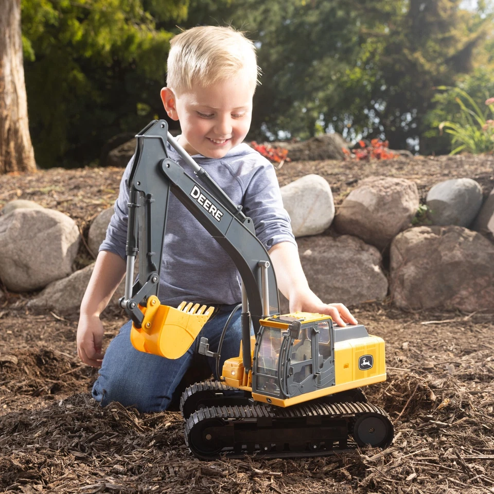 LP87391 John Deere ERTL 1/16 Big Farm Construction Excavadora 35802J Foto 2 de 4