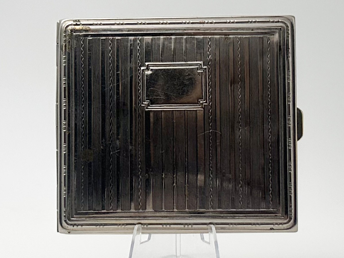 cigarette case vintage style Cigarette Case Art Deco Style Vintage Metal Smoking Box Collectible  Tobacciana