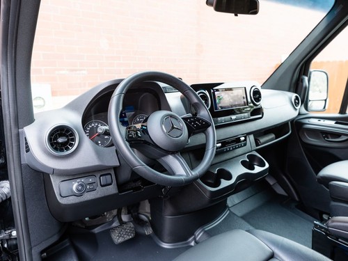 2025 Mercedes-Benz Sprinter 2500 Passenger 170 WB - Picture 8 of 31