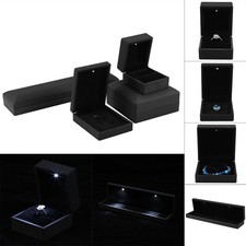 4Types LED Lighted Ring/Pendant/Bracelet/Necklace Jewelry Display Case Gift
