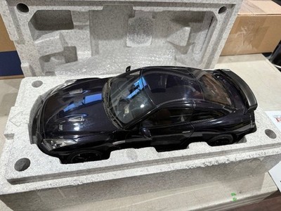1/12 AUTOart 日産 GT-R R35 MY09 スペックV AUTOart 1/12 Nissan GT-R R35 Spec V Ultimate Opal Black Diecast