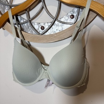 Victoria's Secret Women's Underwire Push Up Bra Color Mint Sz 36C Adj Straps