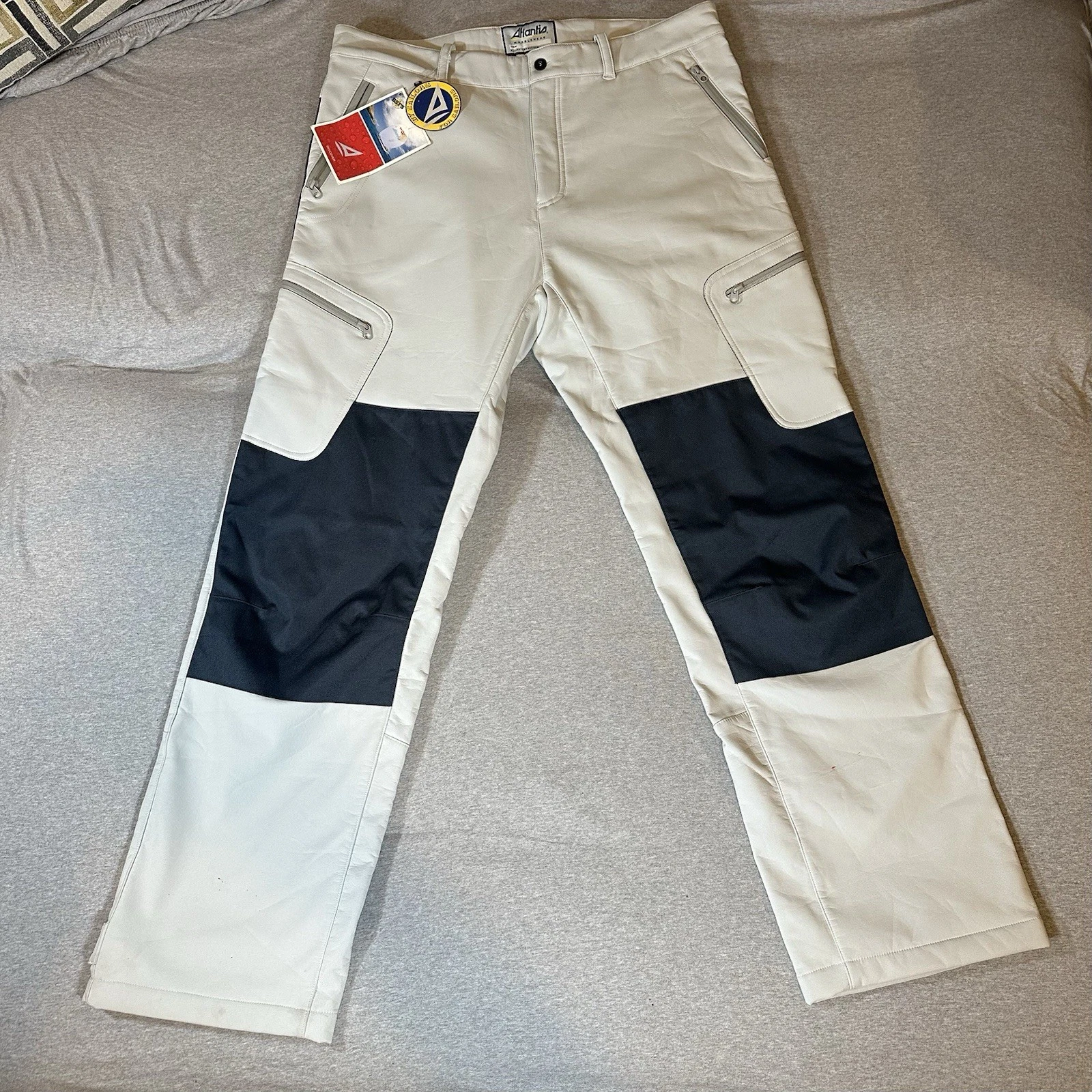 Atlantis WeatherGear Discover Sailing Pants Men XL Gray Navy Reinforced NWT
Opens in a new window or